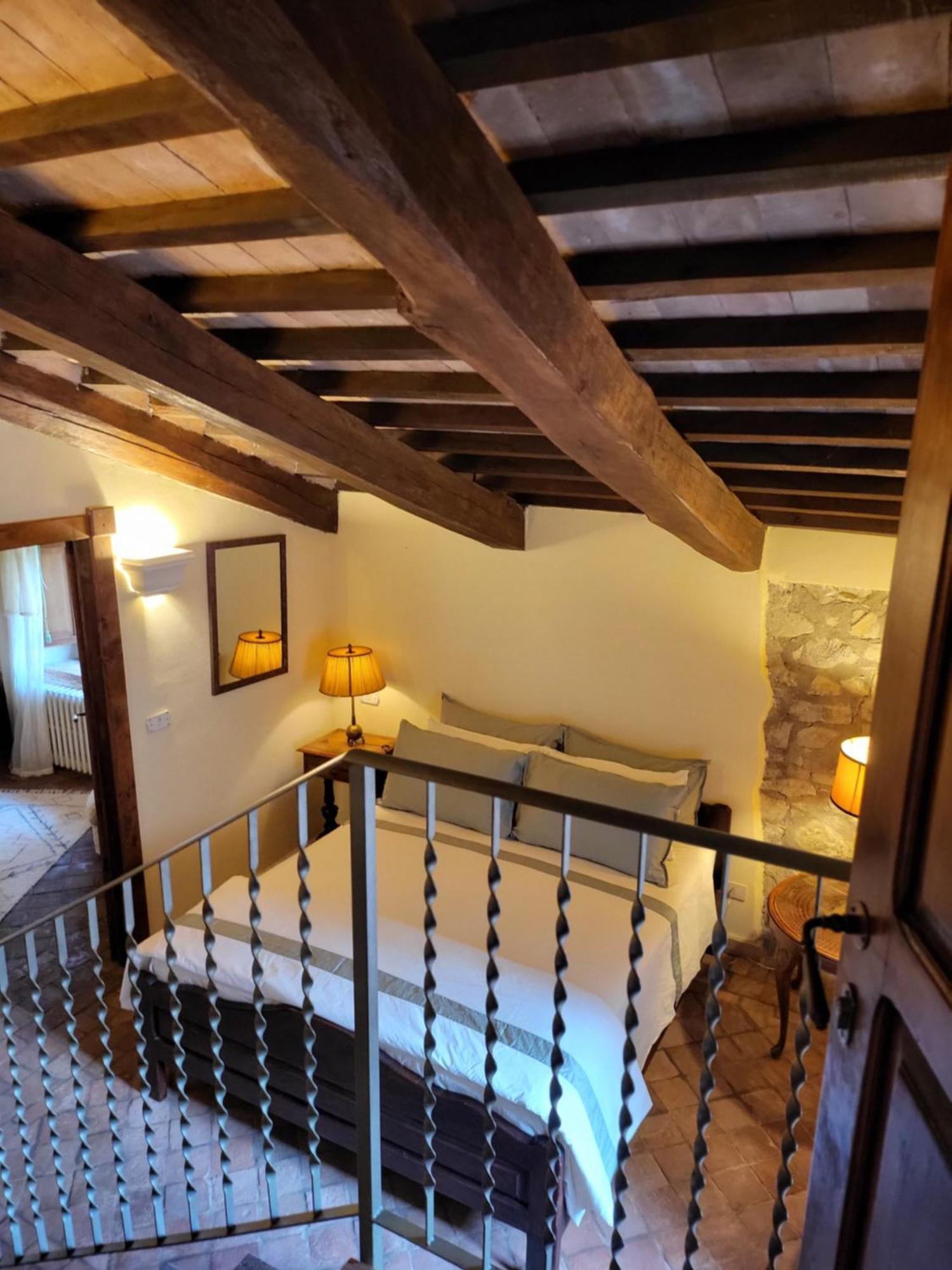 Country House La Collina Di Bargiano - Casa Raffaella Allerona Eksteriør bilde