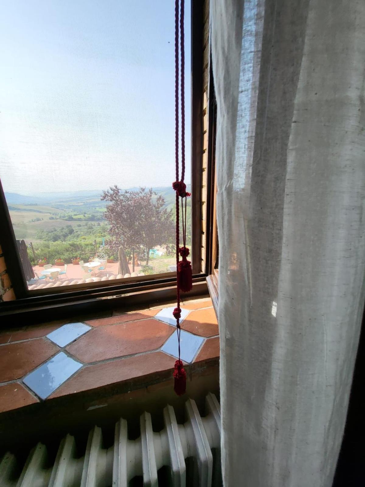 Country House La Collina Di Bargiano - Casa Raffaella Allerona Eksteriør bilde